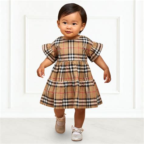 burberry coats for babies|Burberry outfit baby girl.